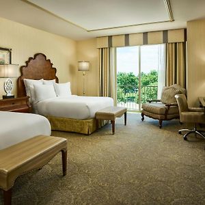 Standard Queen Room Two Queen Beds